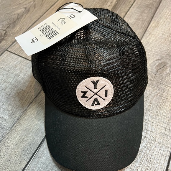 Zyia Trucker Hat - Picture 2 of 2